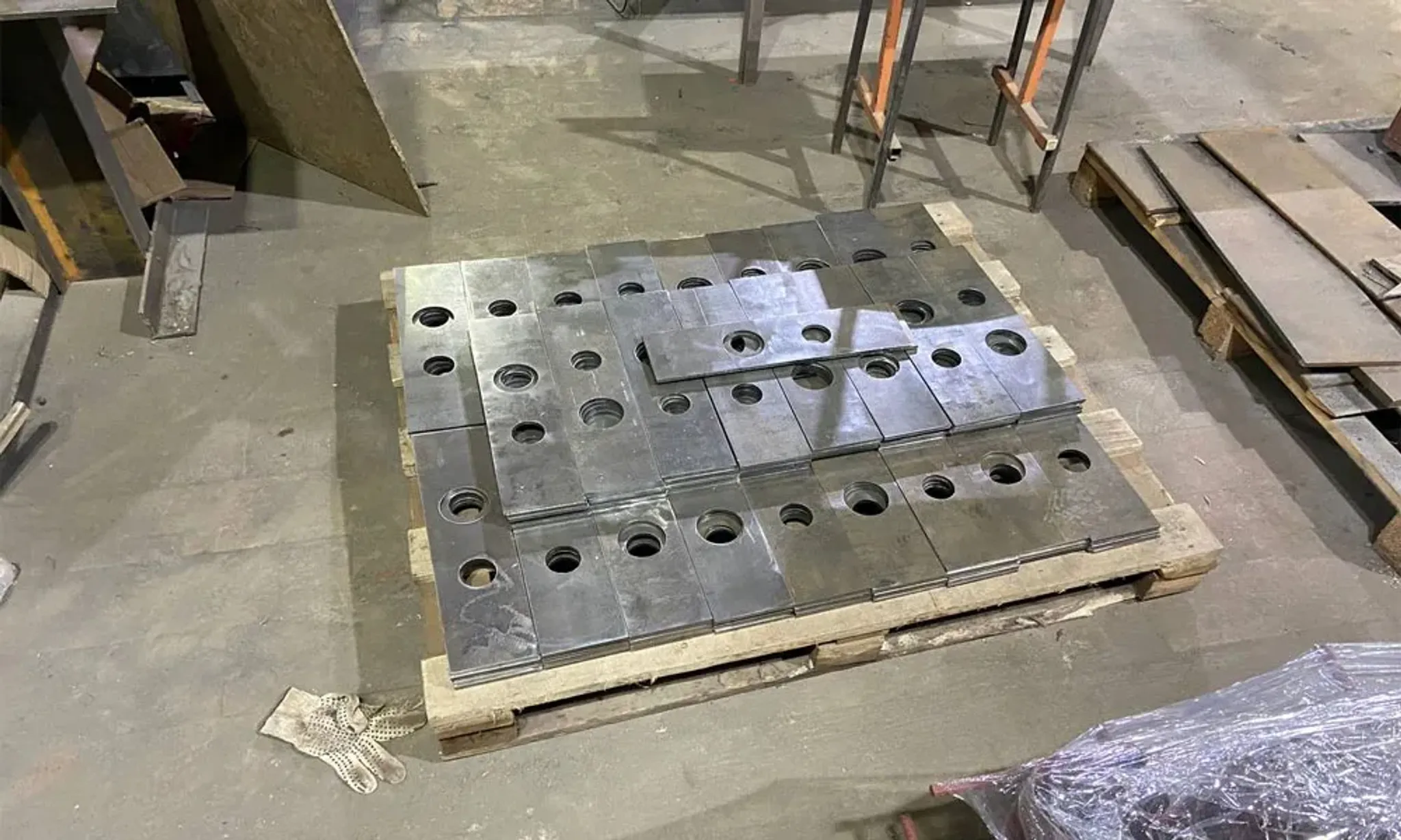 Закладная пластина