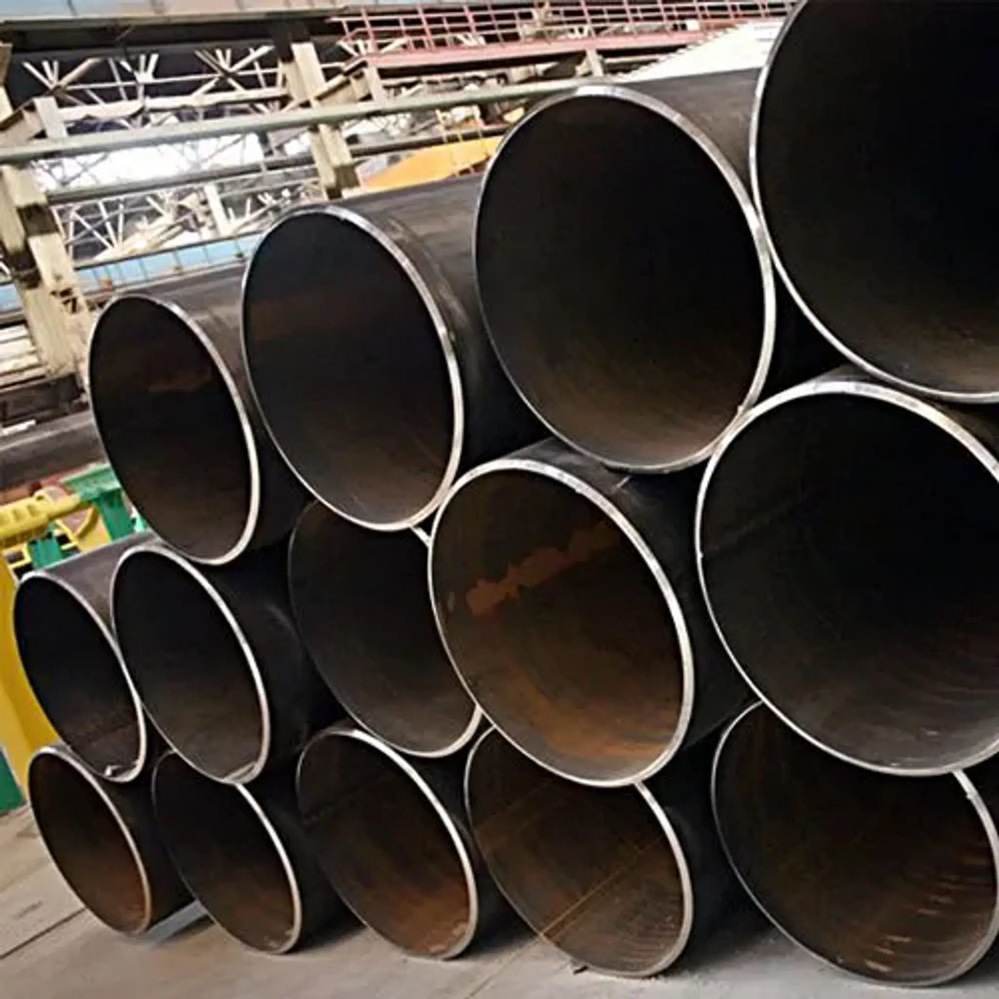 Стальная электросварная труба ø2500×14 мм