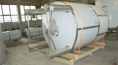 Изготовление вертикальных реакторов для химических процессов