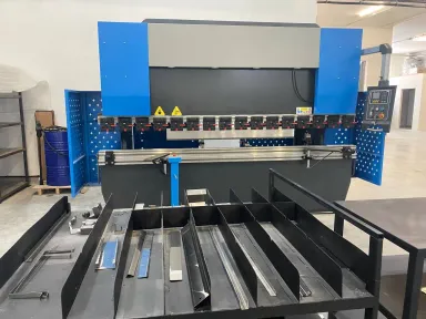 Гибка кронштейнов для трубопроводов