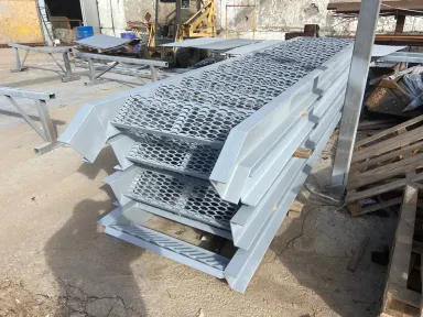 Промышленные стальные лестничные марши